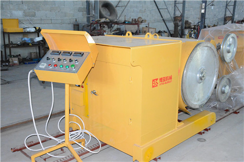基本金剛石繩鋸機.jpg